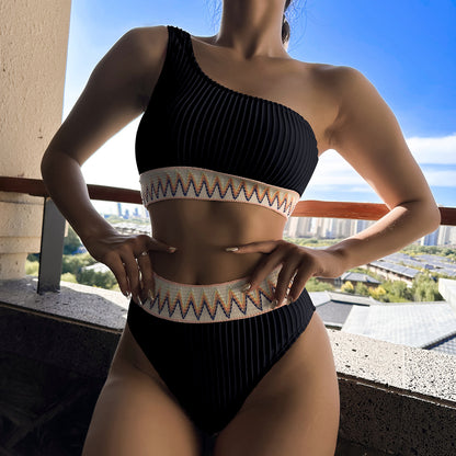 Sexy One-shoulder Bikini With Striped Pleated