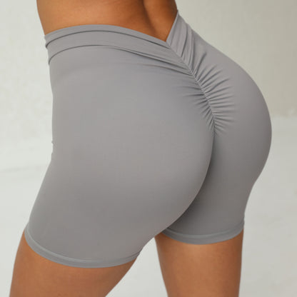 Deep V-shaped Wrinkle Shorts